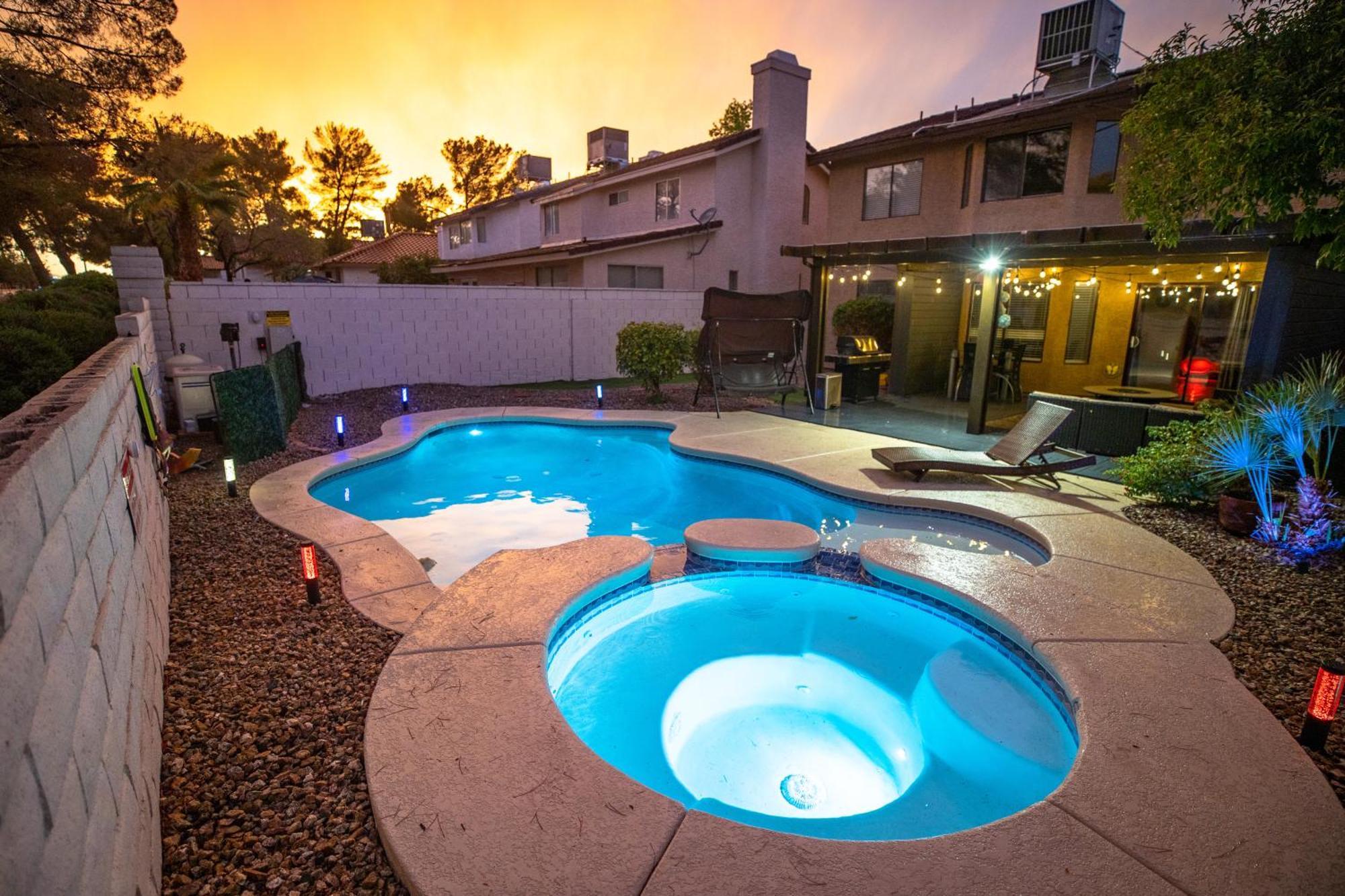 1800 Sqft House W/Heated Pool Spa 13Min From Strip Villa Las Vegas Ngoại thất bức ảnh